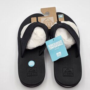 Reef Fanning Men’s Flip Flops Sandals Size 12 Black – Bottle Opener Arch NEW